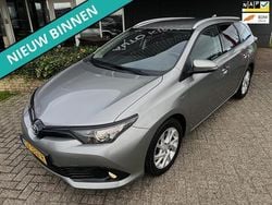 Grijs Gebruikt 2018 Toyota Auris Sport Stationwagen | € 11.950 (Eerlijke prijs)