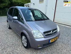 Paars Gebruikt 2005 Opel Meriva Cosmo MPV | € 1.799 (Goede deal)