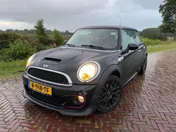 Zwart Gebruikt 2011 Mini John Cooper Works Hatchback | € 6.500 (Goede deal)