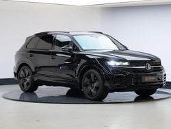 Zwart Gebruikt 2023 VW Touareg R SUV | € 73.945 (Eerlijke prijs)
