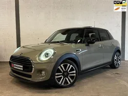Grijs Gebruikt 2018 Mini Cooper Hatchback | € 16.950 (Eerlijke prijs)