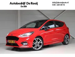 Rood Gebruikt 2018 Ford Fiesta ST-Line Hatchback | € 9.950 (Eerlijke prijs)