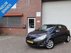 Grijs Gebruikt 2012 Opel Corsa Business Edition Hatchback | € 1.299 (Goede deal)