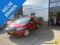 Rood Gebruikt 2015 Dacia Logan MCV Prestige MPV | € 5.950 (Eerlijke prijs)