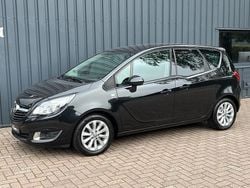 Zwart Gebruikt 2016 Opel Meriva Active MPV | € 9.949 (Eerlijke prijs)