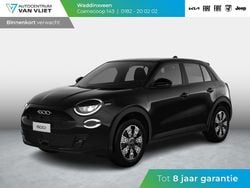 Zwart Nieuw 2025 Fiat 600 Icon SUV | € 29.990 (Goede deal)