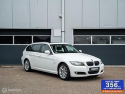 Wit Gebruikt 2011 BMW 330 Stationwagen | € 21.999