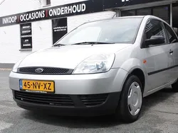 Grijs Gebruikt 2004 Ford Fiesta Celebration Hatchback | € 1.950 (Eerlijke prijs)