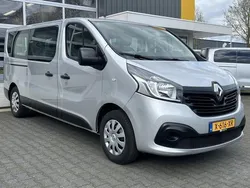 Grijs Gebruikt 2018 Renault Trafic Authentique Van | € 27.650