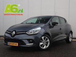 Grijs, metallic lak Gebruikt 2018 Renault Clio IV Intens Hatchback | € 10.900 (Eerlijke prijs)