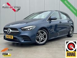 Blauw Gebruikt 2019 Mercedes B180 Business MPV | € 24.995 (Eerlijke prijs)