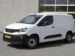 Wit Gebruikt 2020 Peugeot Partner Premium MPV | € 8.450 (Super prijs)
