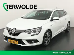 Wit nacre qnc Gebruikt 2018 Renault Mégane GrandTour Bose Edition Stationwagen | € 13.900 (Eerlijke prijs)