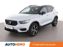 Grijs Gebruikt 2020 Volvo XC40 R-Design SUV | € 33.749 (Eerlijke prijs)