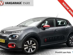 Grijs, metallic lak Gebruikt 2018 Citroën C3 PureTech Hatchback | € 13.945 (Eerlijke prijs)