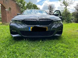 Grijs Gebruikt 2019 BMW 330e Executive Sedan | € 25.500 (Eerlijke prijs)