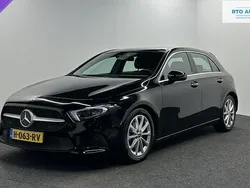 Zwart Gebruikt 2020 Mercedes A180 Business Hatchback | € 23.000 (Goede deal)