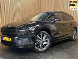 Zwart Gebruikt 2022 Skoda Enyaq iV SportLine SUV | € 25.850 (Duur)