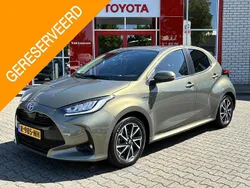 Groen Gebruikt 2021 Toyota Yaris Hybrid Hatchback | € 19.400 (Goede deal)