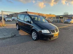 Zwart Gebruikt 2010 VW Touran MPV | € 2.950 (Super prijs)