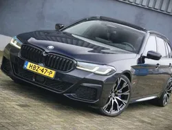 Zwart Gebruikt 2021 BMW 530e Luxury Line Stationwagen | € 39.000 (Eerlijke prijs)
