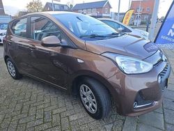 Bruin (metallic) Gebruikt 2019 Hyundai i10 Comfort Hatchback | € 8.750 (Goede deal)