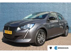 Grijs, metallic lak Gebruikt 2023 Peugeot 208 Active Hatchback | € 16.400 (Super prijs)