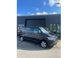 Zwart Gebruikt 2019 VW T6.1 Highline Van | € 27.950 (Duur)