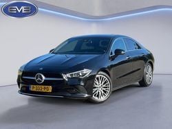 Zwart Gebruikt 2022 Mercedes CLA180 Luxury Sedan | € 27.850 (Goede deal)