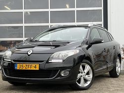 Zwart Gebruikt 2012 Renault Mégane GrandTour Bose Edition Stationwagen | € 3.950 (Eerlijke prijs)