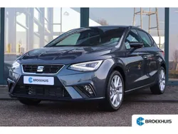 Blauw, metallic lak Gebruikt 2024 Seat Ibiza FR Hatchback | € 28.845