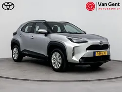 Grijs Gebruikt 2024 Toyota Yaris Cross Active SUV | € 27.999 (Eerlijke prijs)