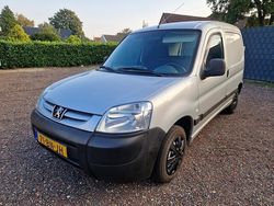 Grijs Gebruikt 2004 Peugeot Partner Van | € 2.299 (Eerlijke prijs)