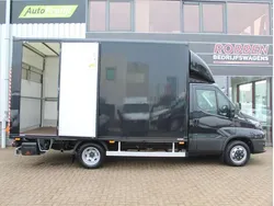 Zwart Nieuw 2024 Iveco Daily Van | € 63.750