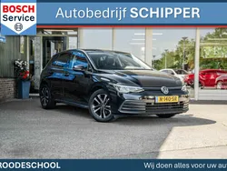 Zwart Gebruikt 2021 VW Golf VIII Life Hatchback | € 18.950 (Eerlijke prijs)