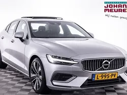 Grijs Gebruikt 2021 Volvo S60 Inscription Sedan | € 33.890 (Goede deal)