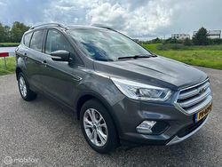 Grijs Gebruikt 2017 Ford Kuga Titanium SUV | € 15.900 (Eerlijke prijs)