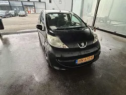 Zwart Gebruikt 2007 Peugeot 107 Hatchback | € 1.900 (Eerlijke prijs)