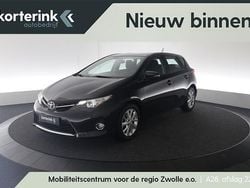 Zwart Gebruikt 2014 Toyota Auris Hatchback | € 6.950 (Goede deal)