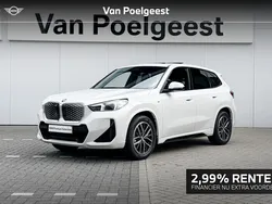 Wit Gebruikt 2024 BMW iX1 Shadowline SUV | € 47.900 (Eerlijke prijs)