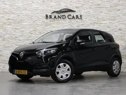 Zwart Gebruikt 2015 Renault Captur Authentique SUV | € 7.999 (Goede deal)