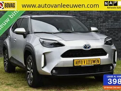 Grijs Gebruikt 2022 Toyota Yaris Cross SUV | € 25.820 (Eerlijke prijs)