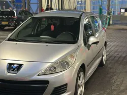Grijs Gebruikt 2009 Peugeot 207 Stationwagen | € 2.500 (Iets duurder)