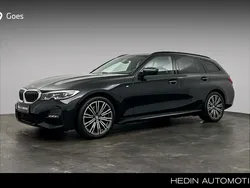 Zwart Gebruikt 2021 BMW 330e Comfort Edition Stationwagen | € 34.880 (Iets duurder)