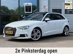 Wit, metallic lak Gebruikt 2017 Audi A3 Sportback S-Line Hatchback | € 20.450 (Iets duurder)