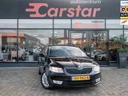 Zwart, metallic lak Gebruikt 2016 Skoda Octavia Business Line Stationwagen | € 14.750 (Duur)