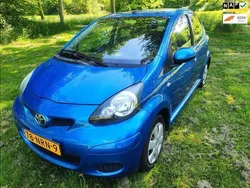 Blauw Gebruikt 2010 Toyota Aygo Comfort Hatchback | € 3.395 (Eerlijke prijs)