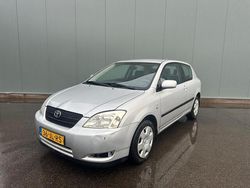 Grijs Gebruikt 2002 Toyota Corolla Terra Hatchback | € 1.749 (Eerlijke prijs)