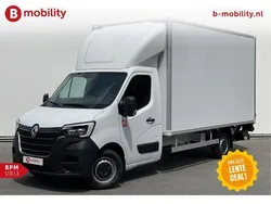 Wit Gebruikt 2023 Renault Master Van | € 30.595 (Duur)