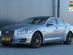 Grijs, metallic lak Gebruikt 2012 Jaguar XJ Portfolio Sedan | € 14.940 (Goede deal)
